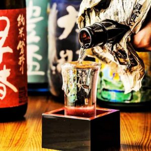名古屋の金シャチ横丁　天ぷら天丼専門店「徳川忠兵衛」日本酒1